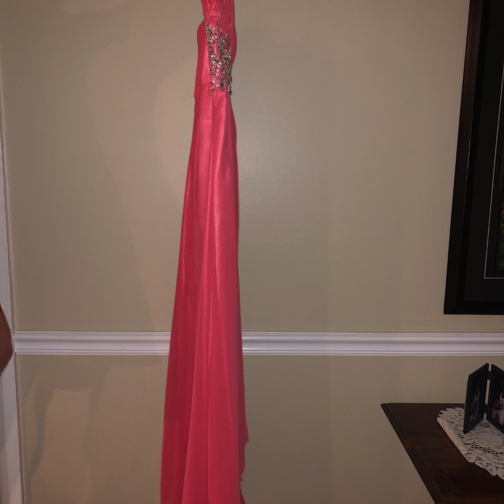 Prom Dress - Long - Picture 3 of 4